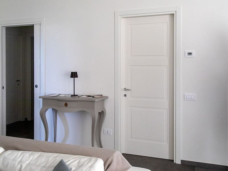 infissi-corsetti-corridonia-porte-per-interni_001